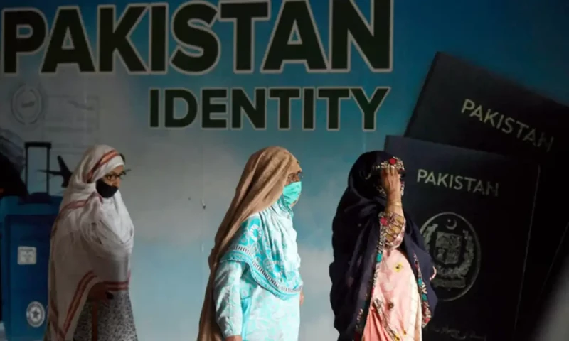 NADRA exhorts citizens to cancel ID cards of deceased family members