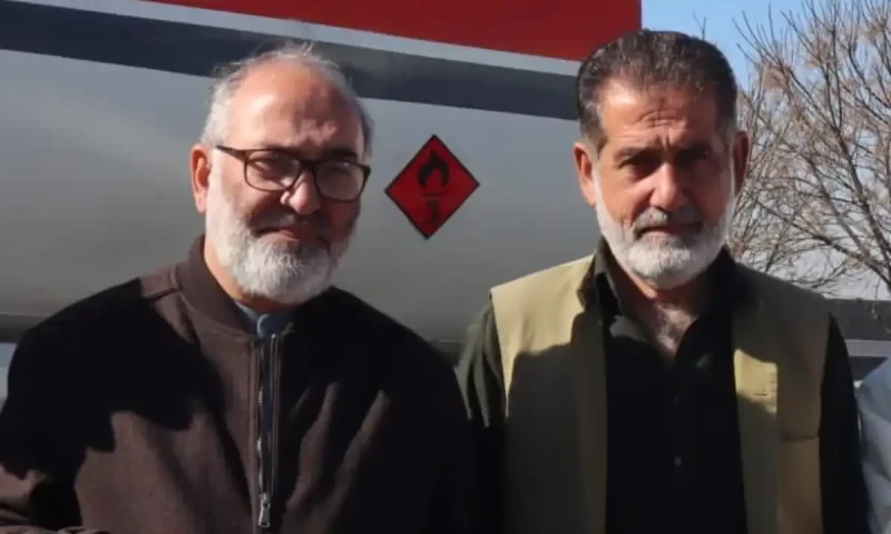 Former Jamaat-e-Islami senator Mushtaq Ahmad&rsquo;s elder brother killed in Swabi