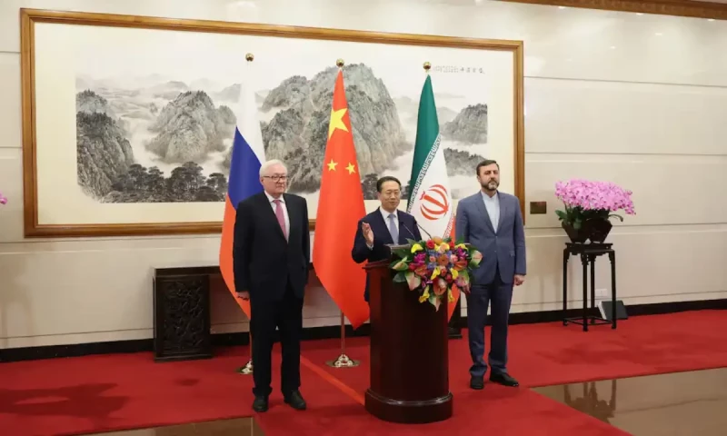 China, Russia back Iran as Trump presses Tehran for nuclear talks