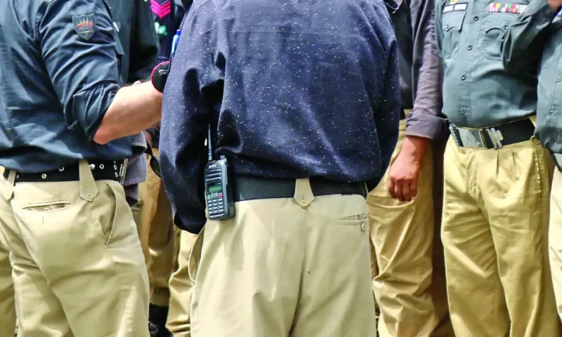 Five killed, seven injured in armed clash over land dispute in Golarchi