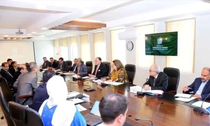 Pakistan, World Bank discuss $20 billion reform plan under CPF