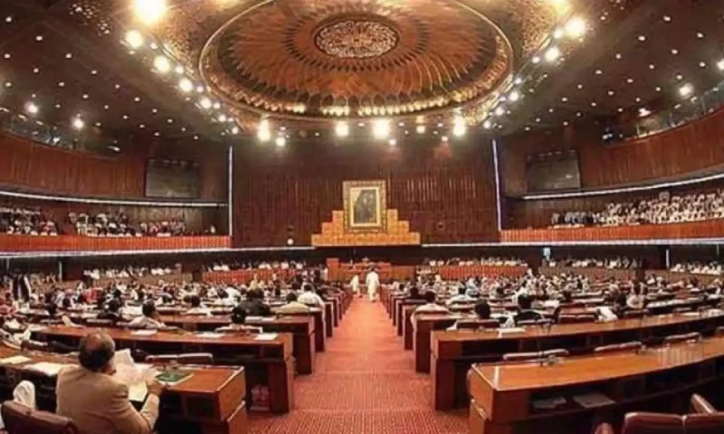 National political and military leadership vows to tackle terrorism with an iron hand
