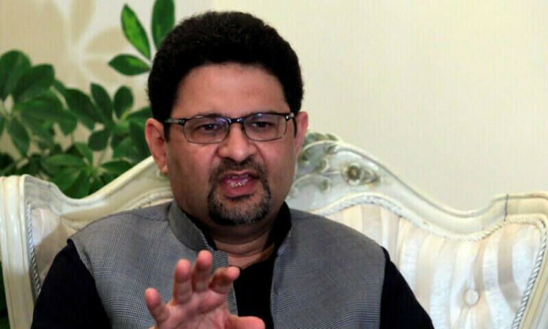 Miftah Ismail slams govt: &lsquo;Is Rs22 solar power expensive but Rs60 grid electricity isn&rsquo;t?&rsquo;