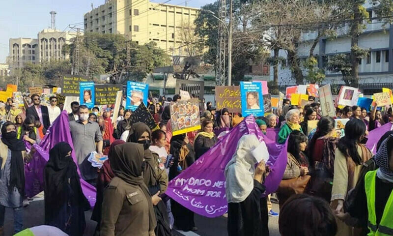 Case filed against Aurat March leadership for unauthorised protest