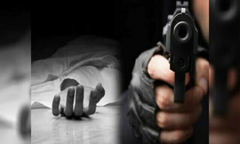 Robbery attempt backfires as armed dealers kill suspect in Karachi&rsquo;s weapon market