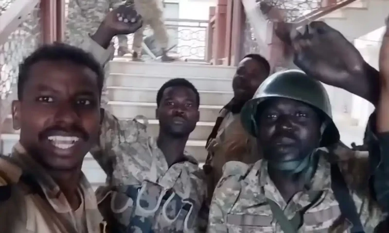 Sudan army says it has control of presidential palace in Khartoum