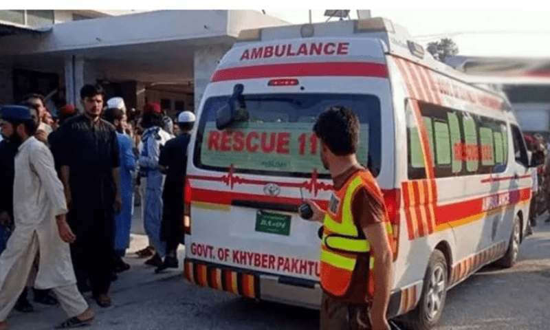 Police officer killed, young son injured in Bannu shooting