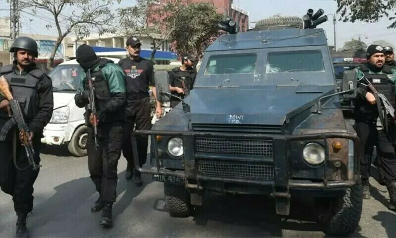 CTD, Kohat police conduct joint operation; terrorist commander escapes with aides