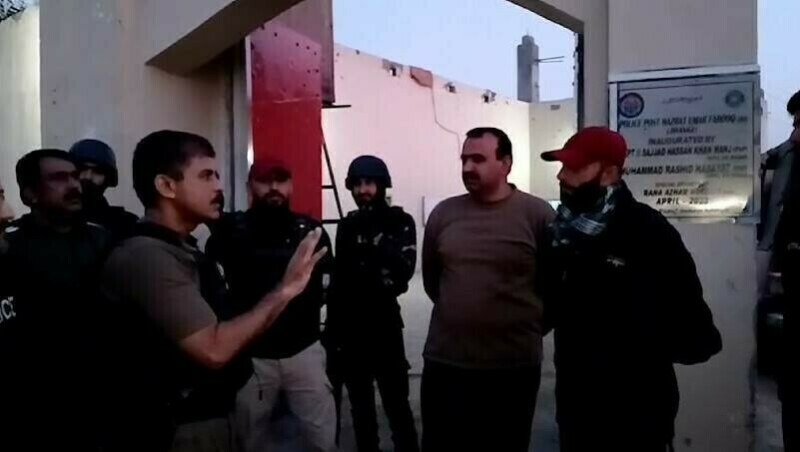 Dera Ghazi Khan police repel extremist attack on Jhangi check post