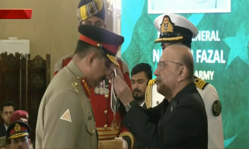 President honours military officers for outstanding service to national defence