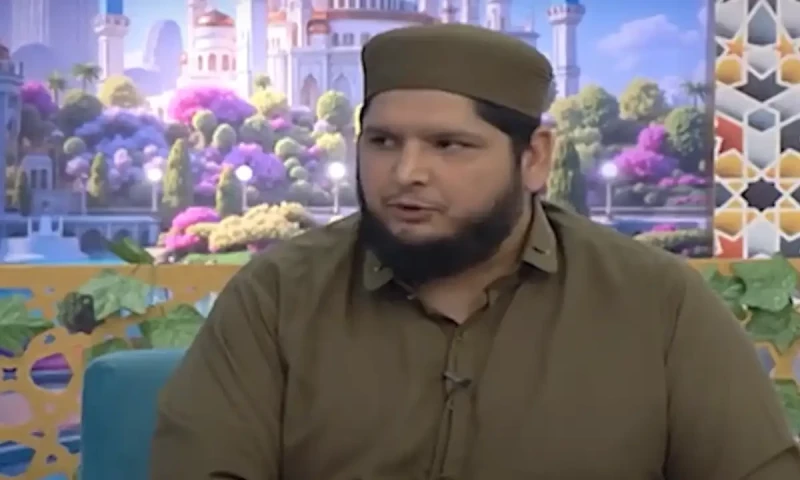 Mufti Saad highlights the sanctity of religion amidst Ramazan discussions on Aaj News