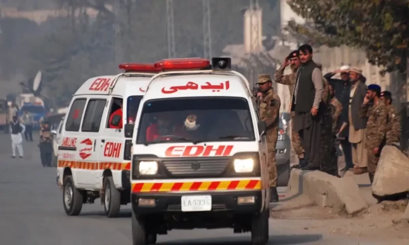 Four lives lost in traffic accident in Dera Ghazi Khan