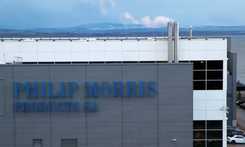 Philip Morris Pakistan to acquire all shares, withdraw from PSX