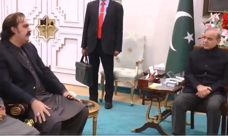 Rumours of a forward bloc in PTI: Is Ali Amin Gandapur&rsquo;s chief ministership at risk?