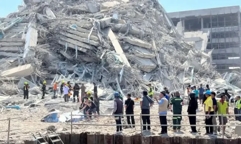 People trapped under buildings after strong 7.7 earthquake hits Myanmar