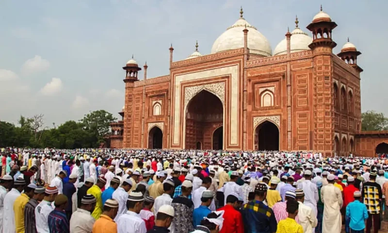 Eid prayer timings announced for major mosques across Pakistan