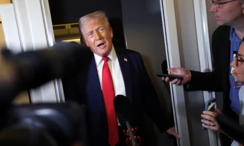 Trump says &lsquo;real pain is yet to come&rsquo; for Houthis, Iran