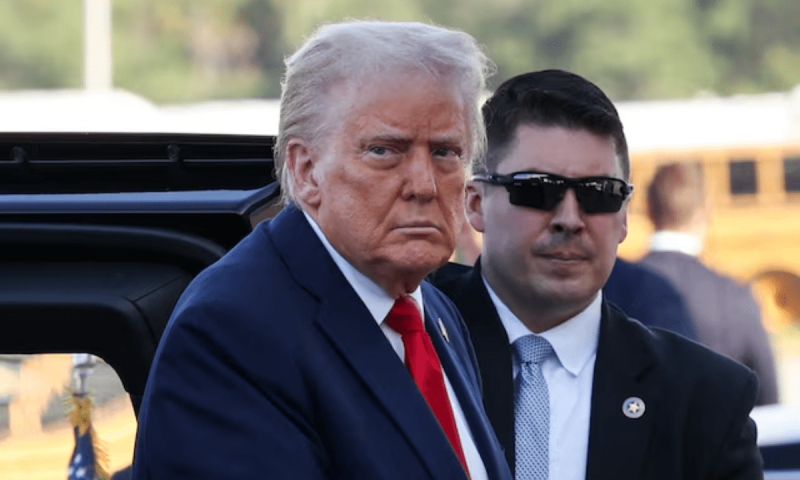 Trump says he will visit Saudi Arabia, Qatar, UAE as early as May