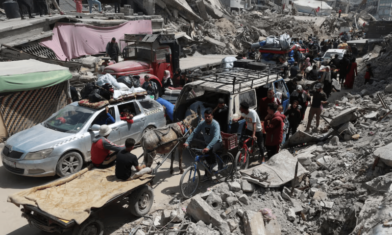 Hundreds of thousands flee as Israel seizes Rafah in new Gaza &lsquo;security zone&rsquo;