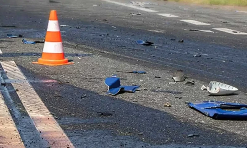 Accident claims lives of two PPP workers near Larkana