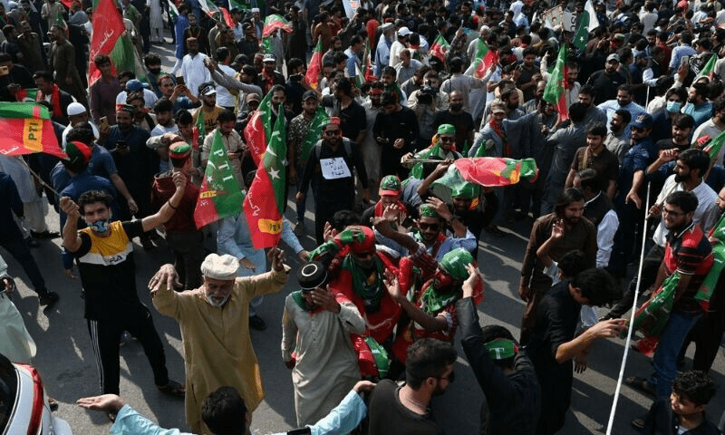 PTI launches &lsquo;Plan B&rsquo; after Minar-e-Pakistan rally denied