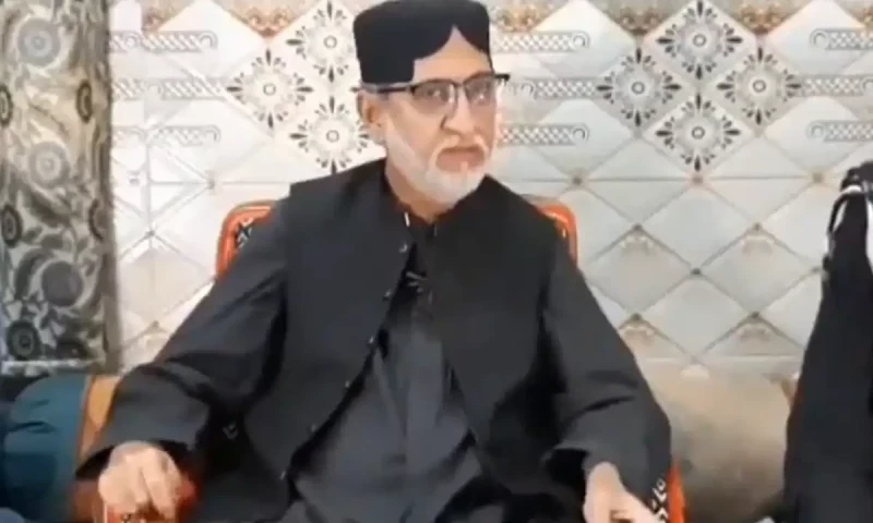 Akhtar Mengal refuses to end protest, threatens long march to Quetta