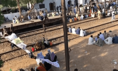 Former Steel Mills employees end protest, train service resumes
