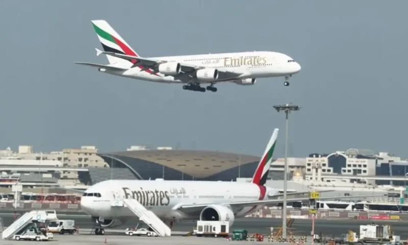 Dubai, India strengthen aviation ties as emirates hits 90M passengers