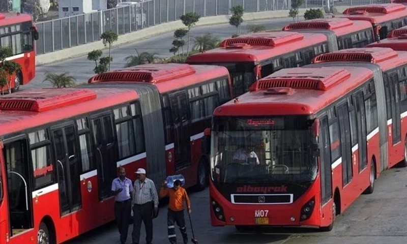 Metro bus service suspended during PSL 10 team arrivals and departures in Rawalpindi
