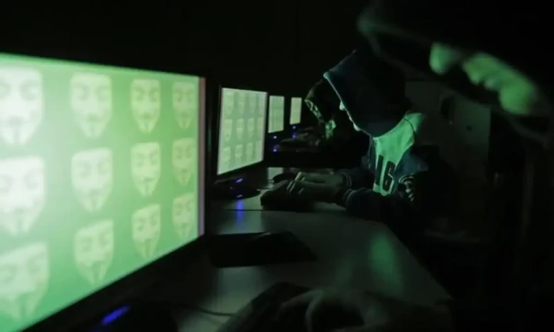 Combat malware with DVa: Innovative tool safeguards smartphone accessibility services