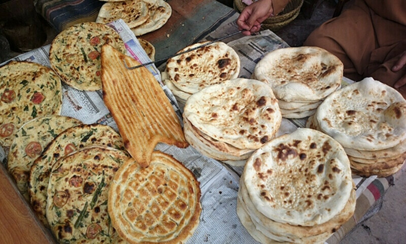 Price of naan and chapati roti drastically reduced in Karachi