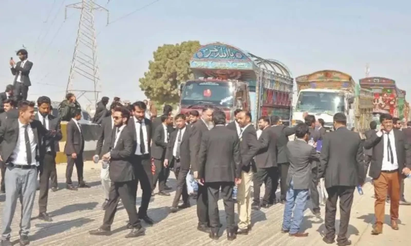 Over 12,000 vehicles stuck on national highway; bringing economy to standstill