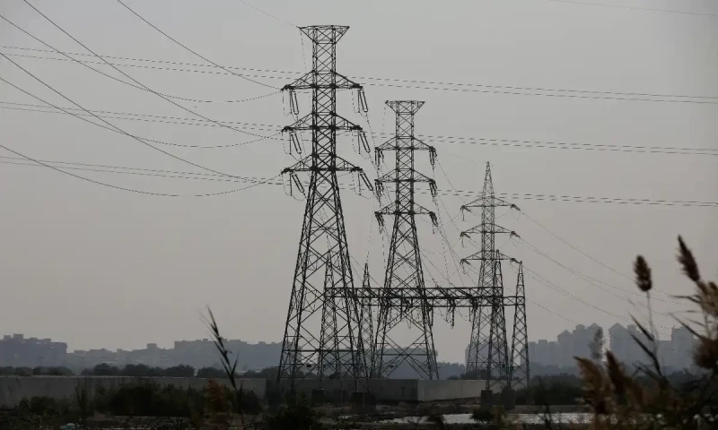 Consumers may expect power tariff cut