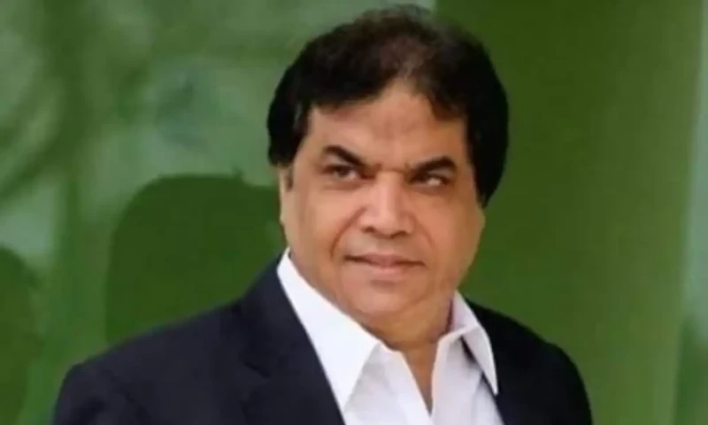 Train operations continue uninterrupted across country: Hanif Abbasi
