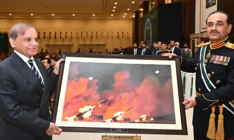 Field Marshal Munir hosts dinner attended by top political leadership