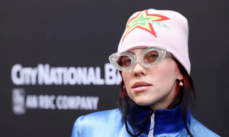 Billie Eilish takes top prize at American Music Awards
