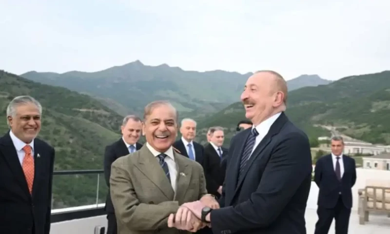 PM thanks Azerbaijan for unwavering support to Pakistan in recent Indo-Pak conflict