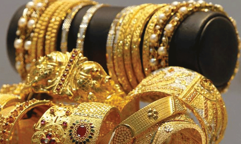 Gold prices drop by Rs1,400 to Rs347,200 per tola across Pakistan
