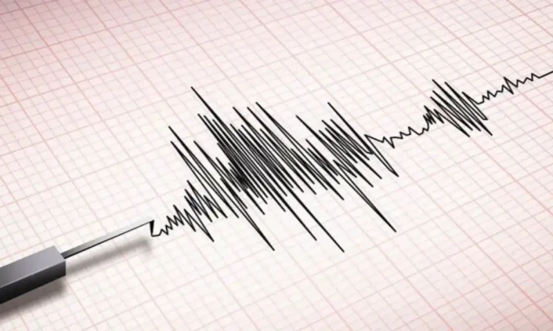 Official reveals cause behind Karachi earthquakes, says jolts to last another day