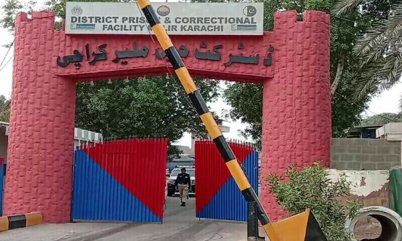 Sindh govt acts against top police officials over jail break