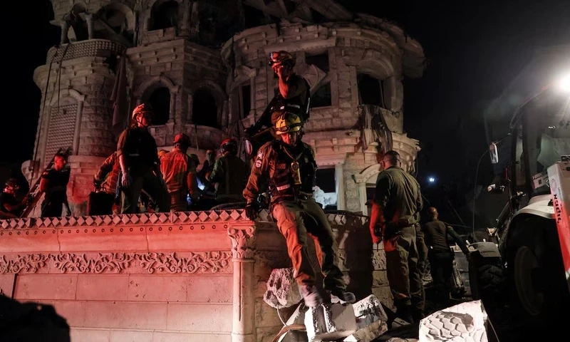 Israel, Iran strike at each other in new wave of attacks