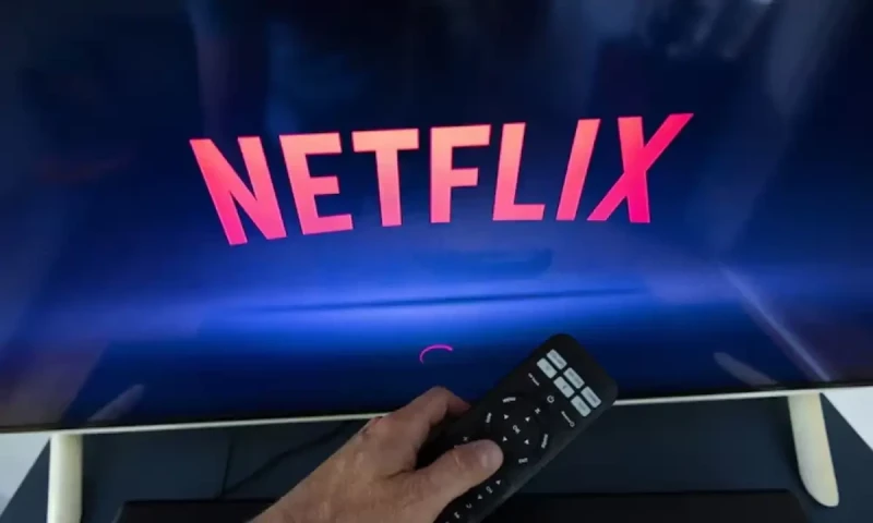 Netflix to stream French TV content in world first - Must Read - Aaj