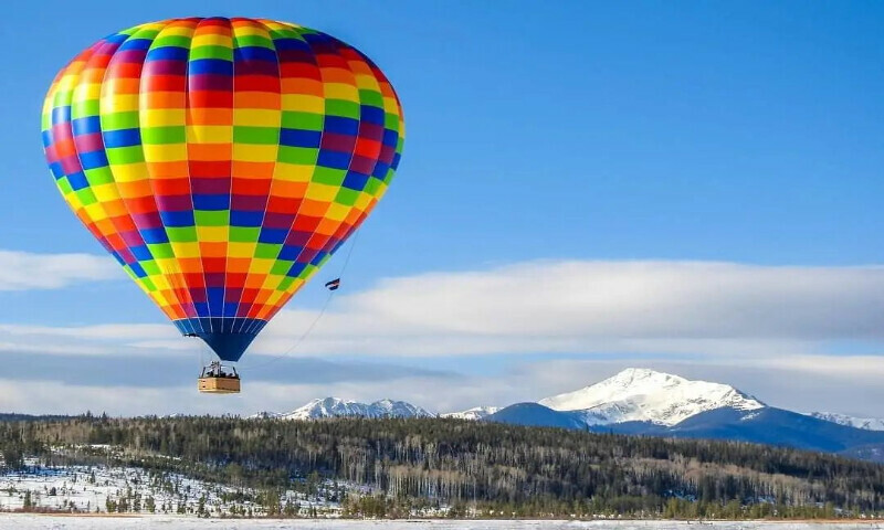 Hot-air balloon crash in Brazil kills at least eight people