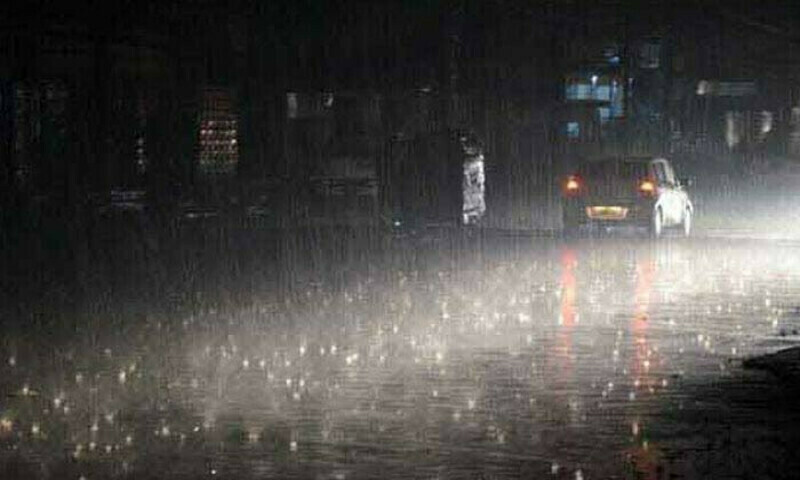 Karachi hit by thunderstorm