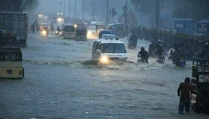 First monsoon wave leaves 12 dead across Pakistan