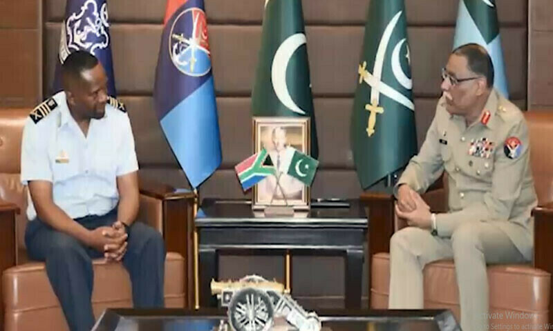 South African air force chief meets Chairman Joint Chiefs of Staff Committee