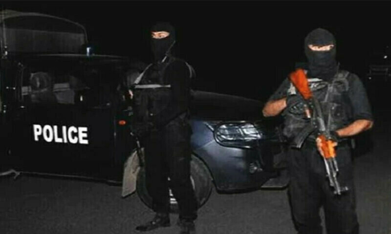 KP police capture Fitna al Khawarij militants in late-night operation