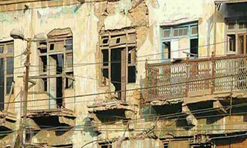 Karachi commissioner forms committee for long-term plan on dangerous buildings