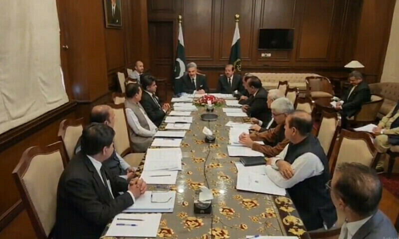 Chief Justice reviews steps to enhance ties between Law Commission, bars