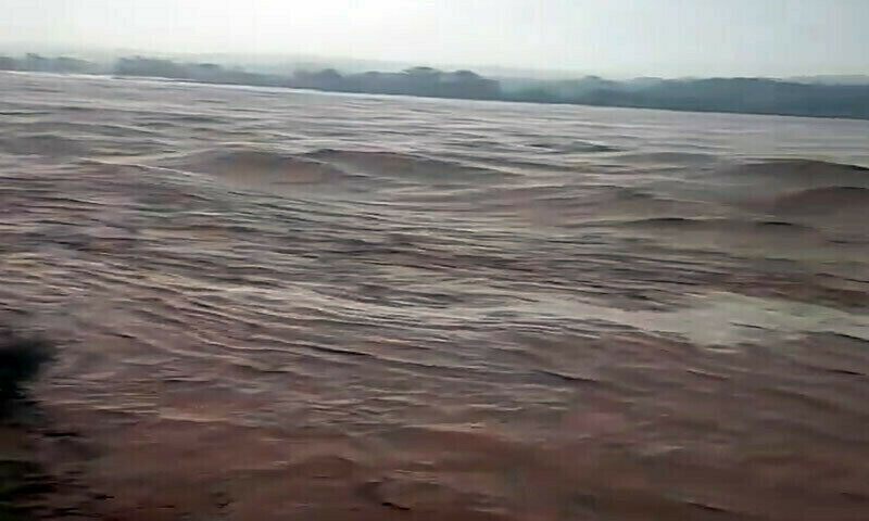 Severe flooding from Koh Suleiman impacts Rajanpur, isolates villages and destroys crops